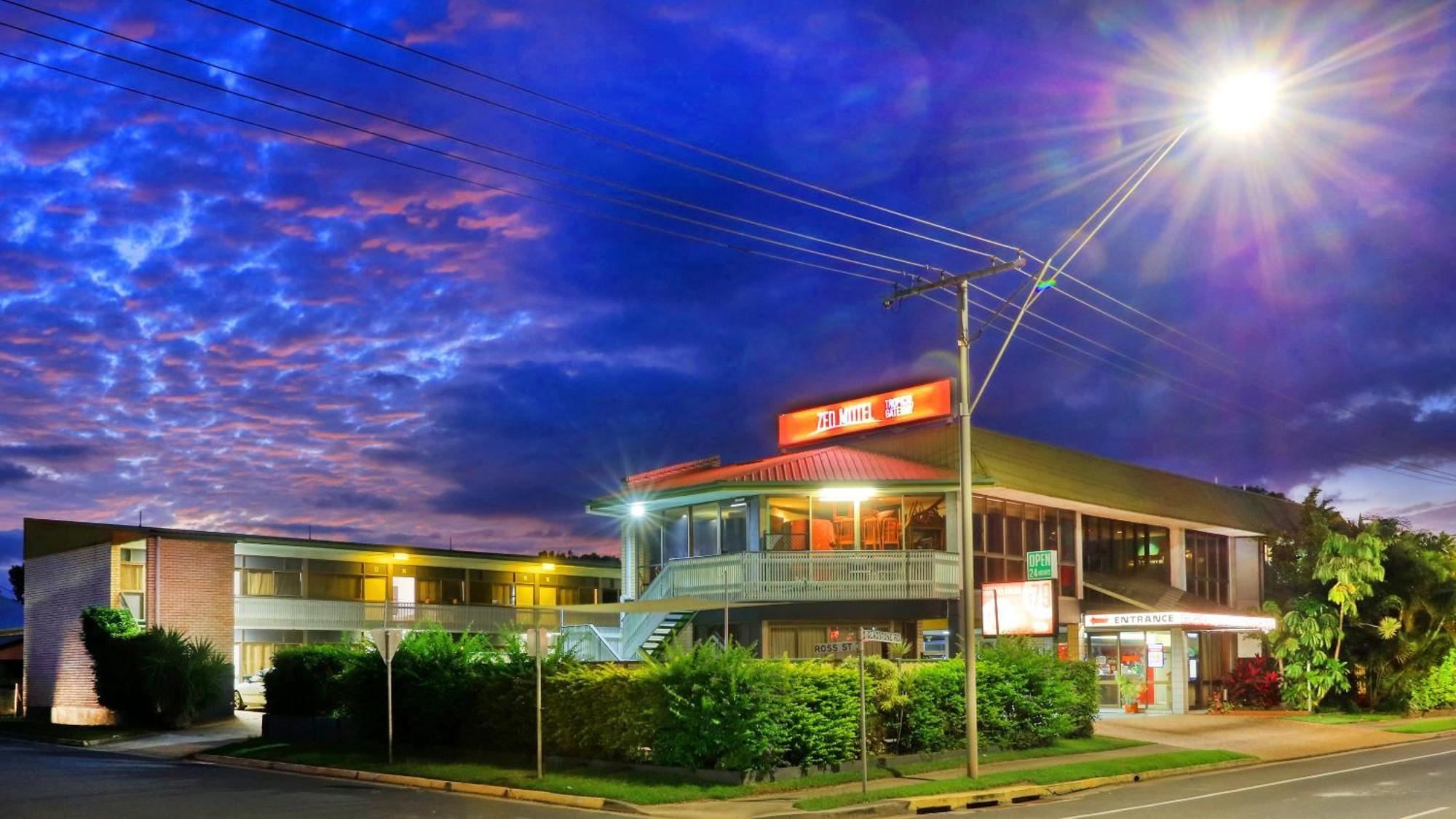 Tropical Gateway Motor Inn Rockhampton Eksteriør bilde